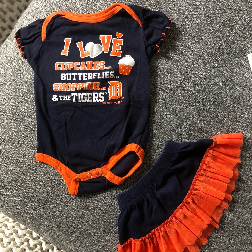 Detroit Tigers 3-6 Month Outfit